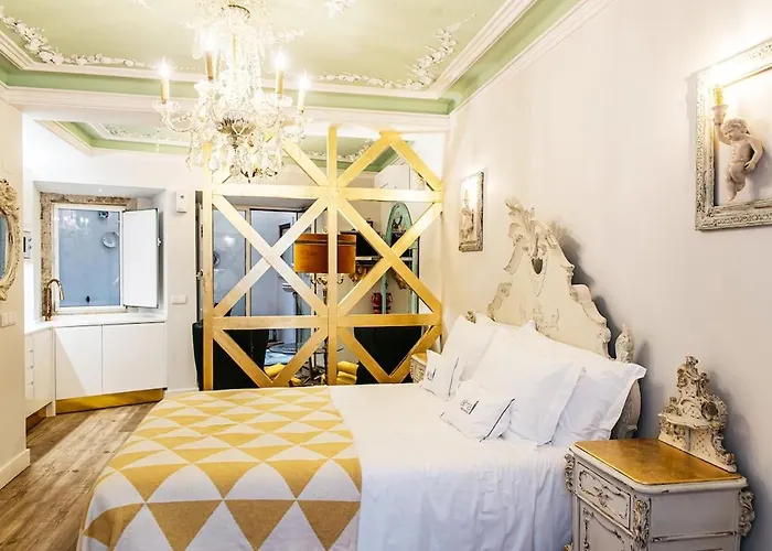 Exquisite Apartment With Patio Portuguese Soul Alfama 2P